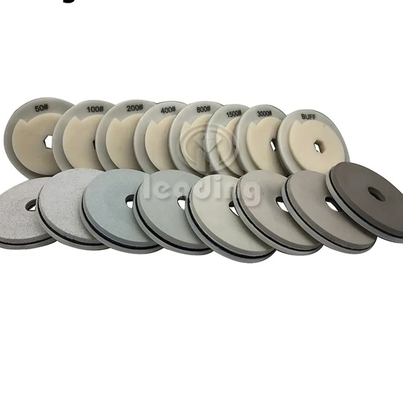 Pads diamantés Accroche escargot — Nez de marche pleine face Blanc