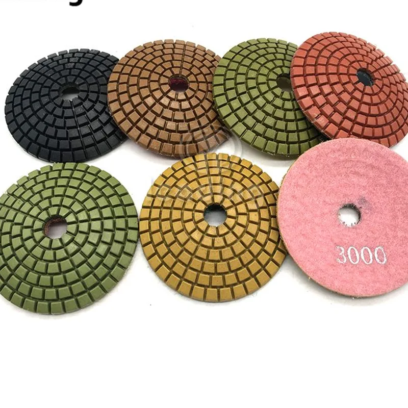 Disques convexes diamantés