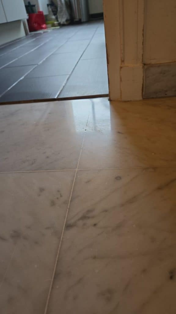 Rénovation marbre blanc — chantier en cours 2026