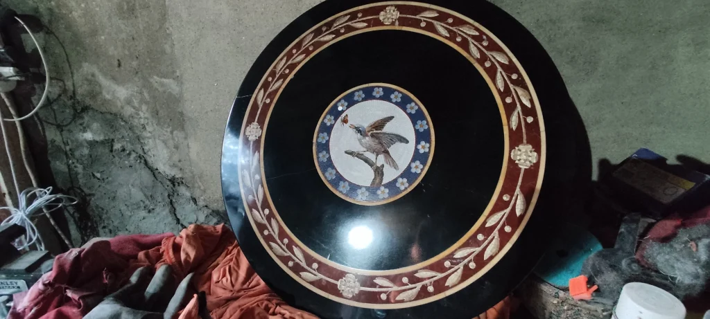 Sol marbre traité — avant pose de meubles